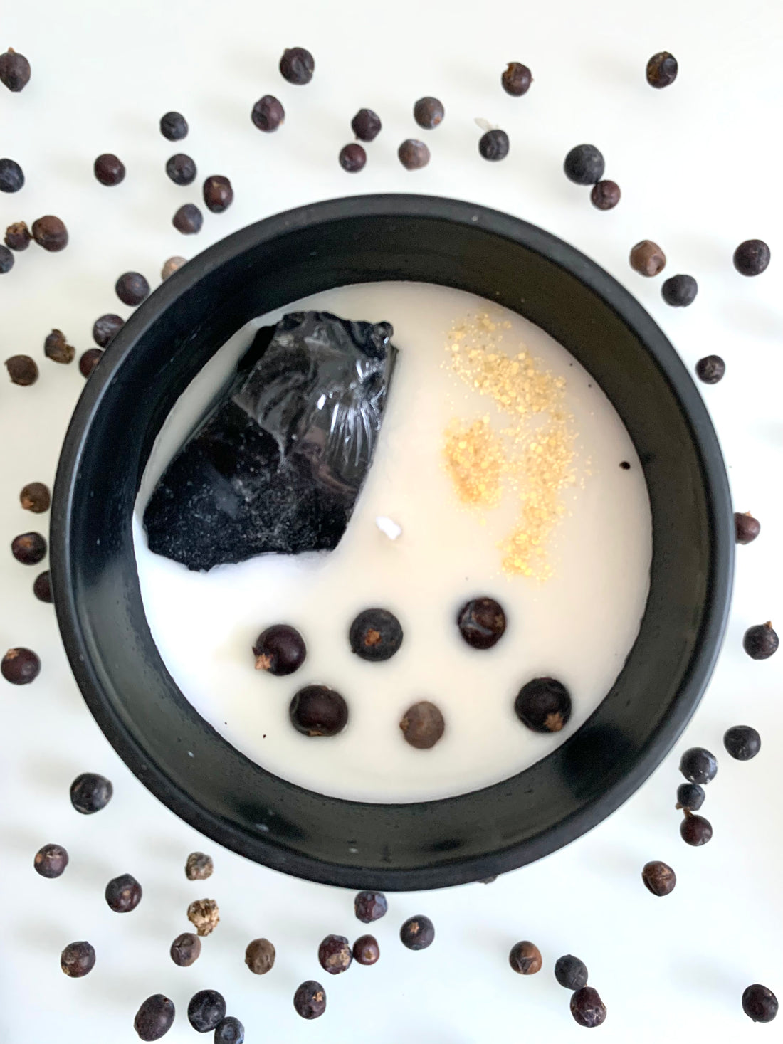 SELBSTFÜRSORGE KRISTALLKERZE "BE PROTECTED" MIT HOLZDECKEL