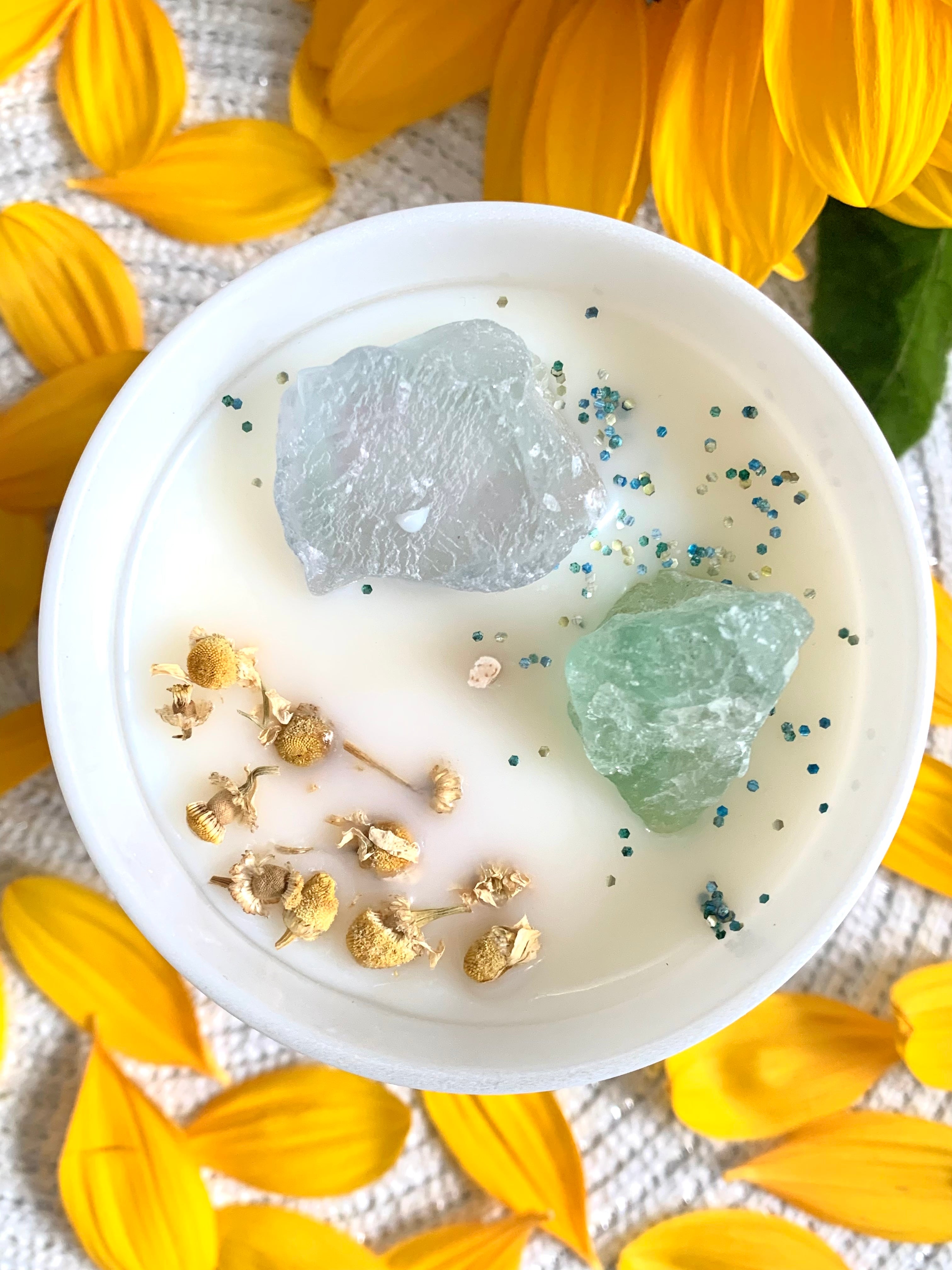 NEUMOND KRISTALLKERZE IM STERNZEICHEN KREBS, NEUE WEGE & GEFÜHLE